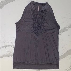 RUE21 Ruffles sleeveless shirt